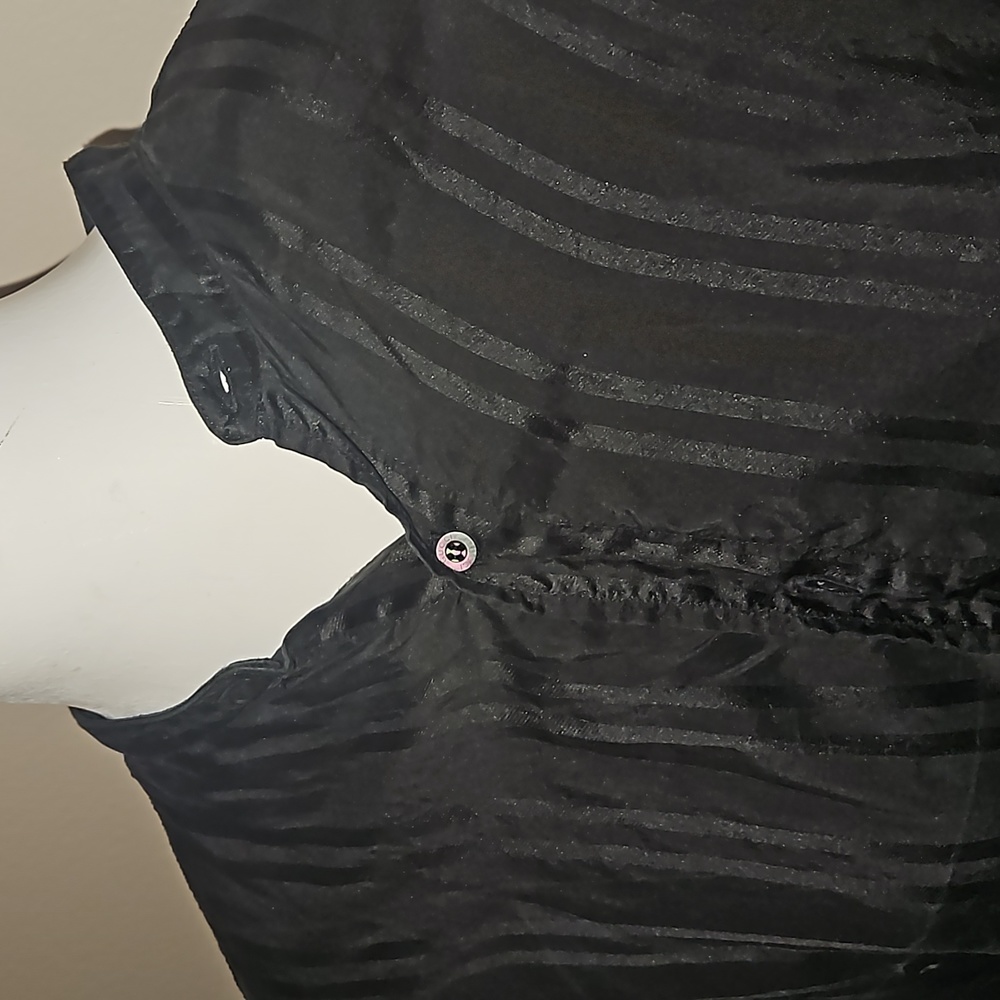 GUCCI Sharp Casual Silk 41/16